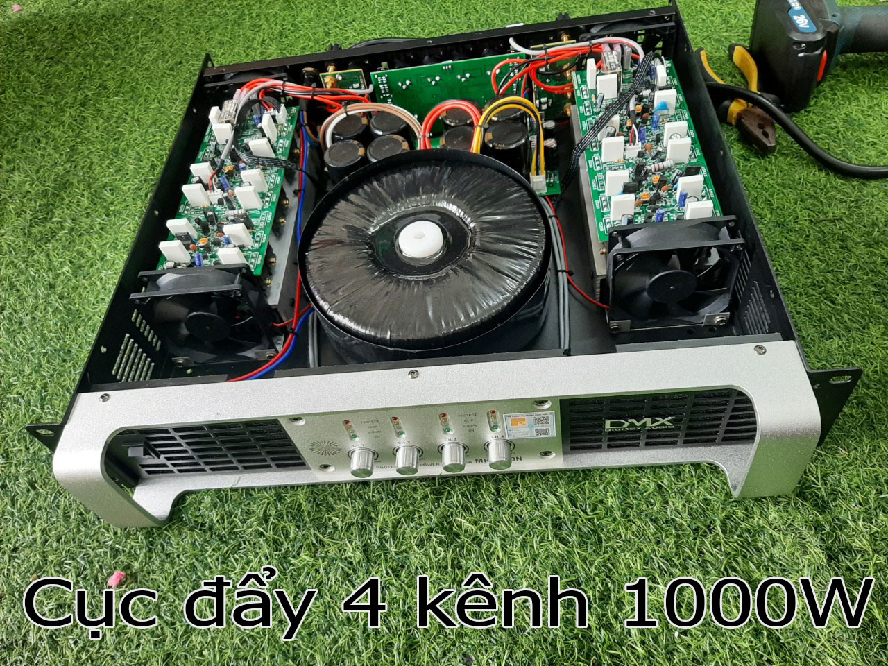 {TOP 10+} Cục đẩy 4 kênh 1000W tốt, giá rẻ, chính hãng!