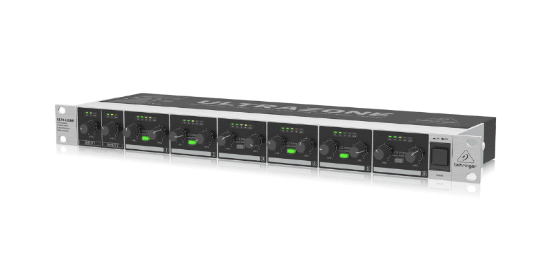 Bộ chia tín hiệu âm thanh sân khấu Behringer ZMX2600