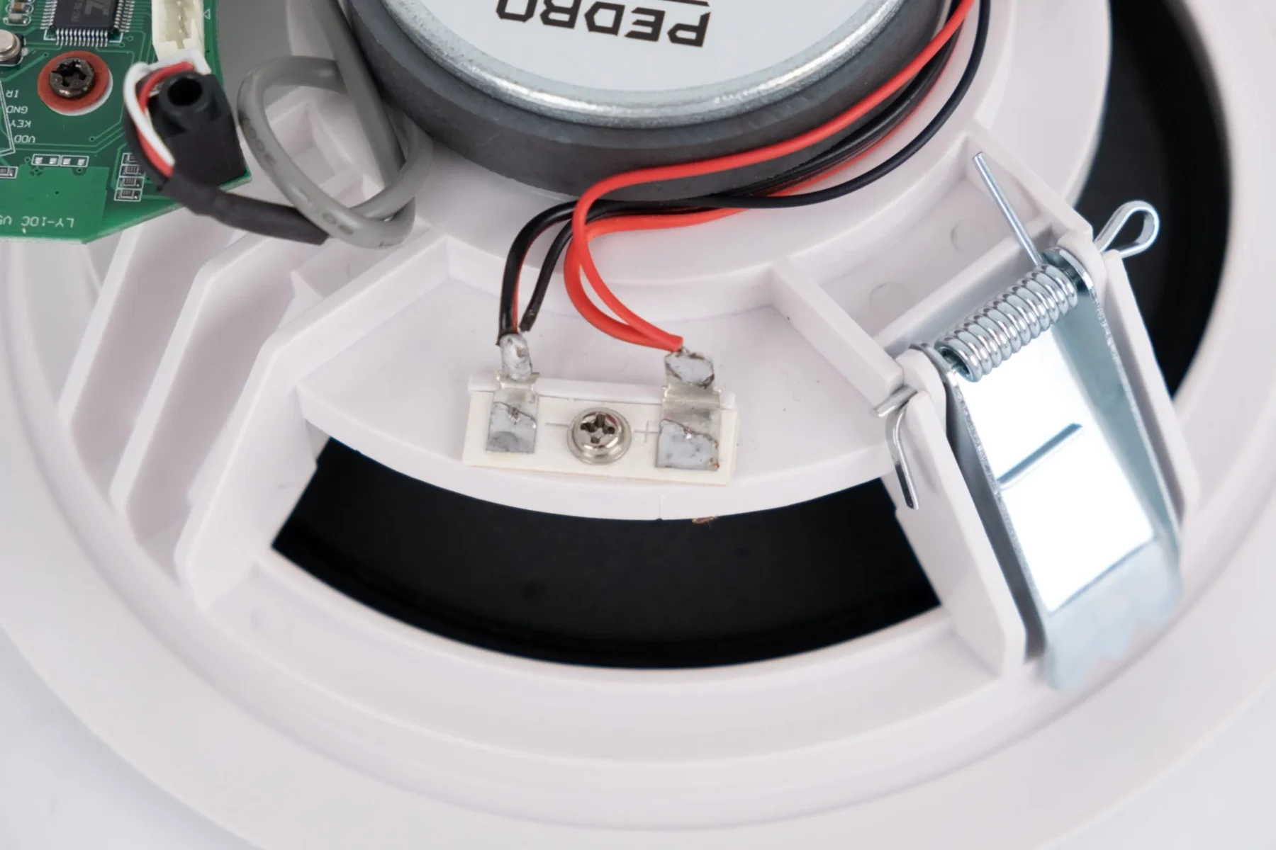 Loa âm trần Pedro EC20A có tính ứng dụng cao Tính ứng dụng của loa Pedro EC-20A